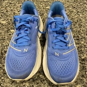 MOVING SALE! New Balance X Move V4